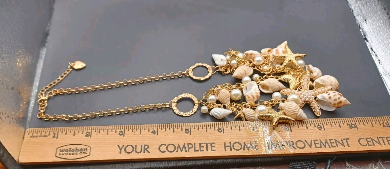New Marked Betsey Johnson Beach Shell Pearl Goldtone Necklace