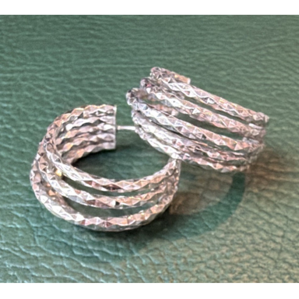 Silver diamond cut Hoop Wire Earrings Round No Stone Fashion