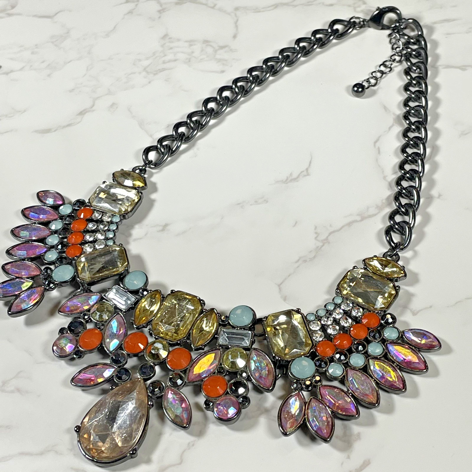 Multicolor Rhinestone Statement Bib Necklace Gunmetal Chain Iridescent Crystal