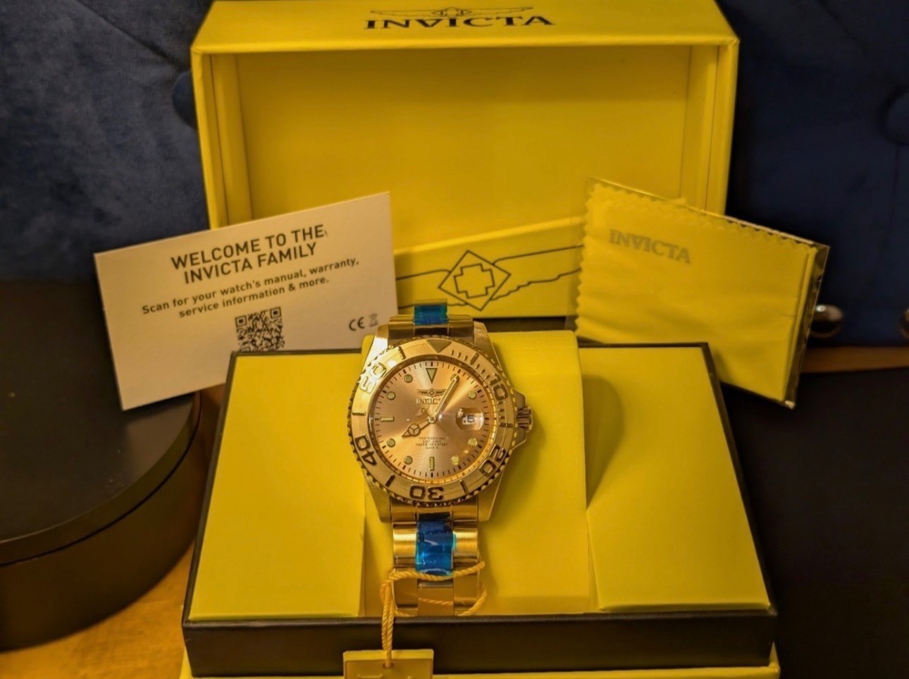 Invicta Pro Diver Aureus Men’s Watch – 43mm, Gold Tone Model #69523