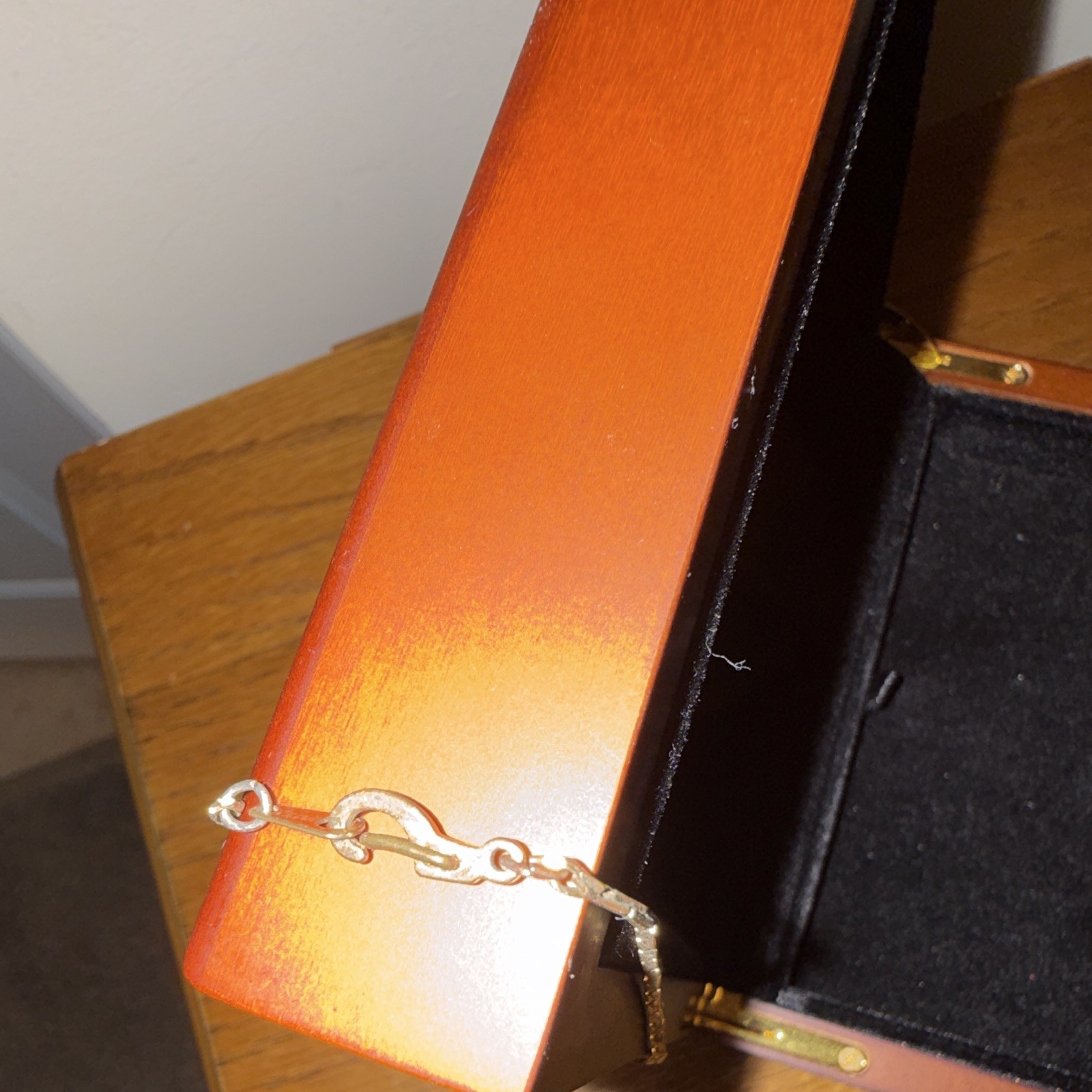 Vintage Gold-Tone Chevron Herringbone Chain Bracelet