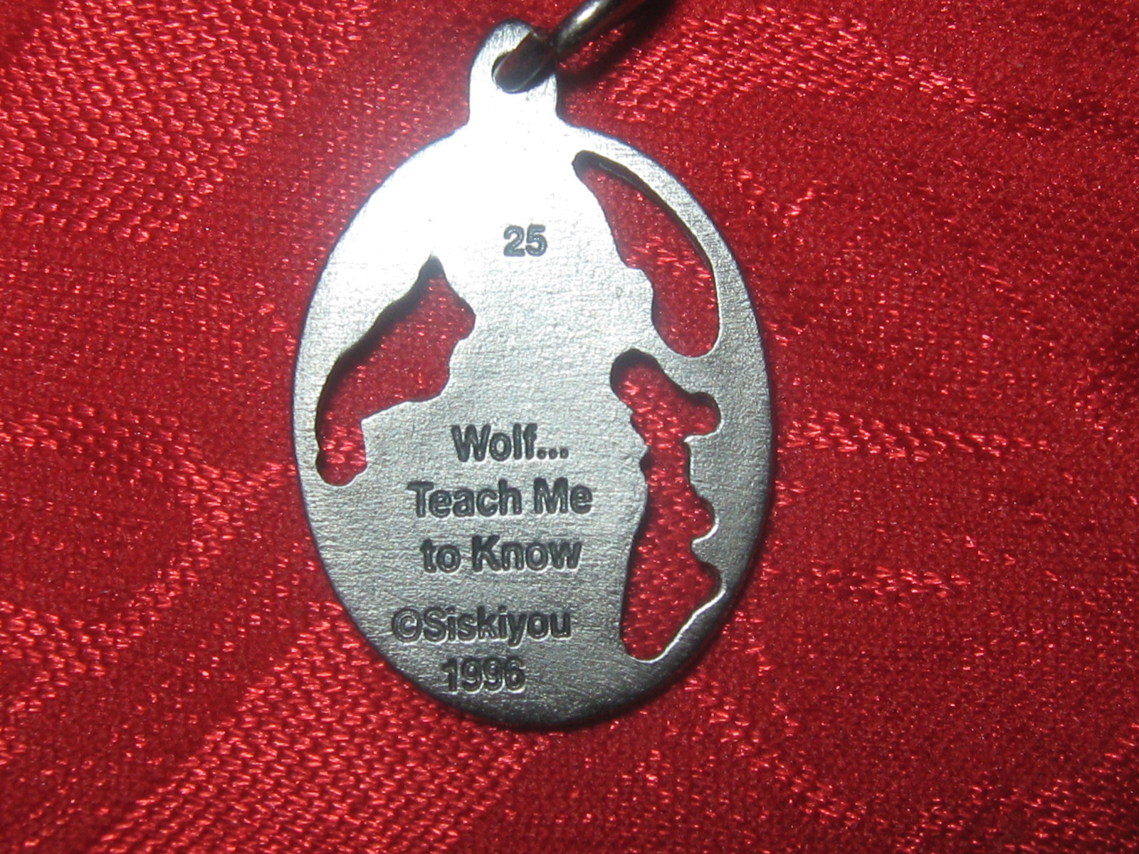 Pewter Silver Tone Oval Southwest Howling Wolf Moon Pendant Charm Necklace