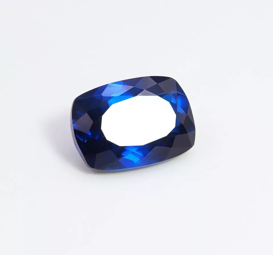 Natural Flawless Cushion Cut 7.65 Ct Blue Sapphire Certified Loose Gemstone