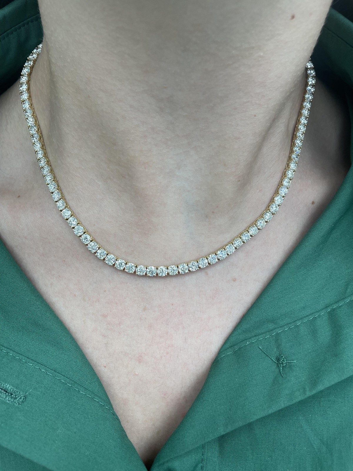 Alexander Beverly Hills 24.55ct Diamond Tennis Necklace 18k Yellow Gold 16.5in