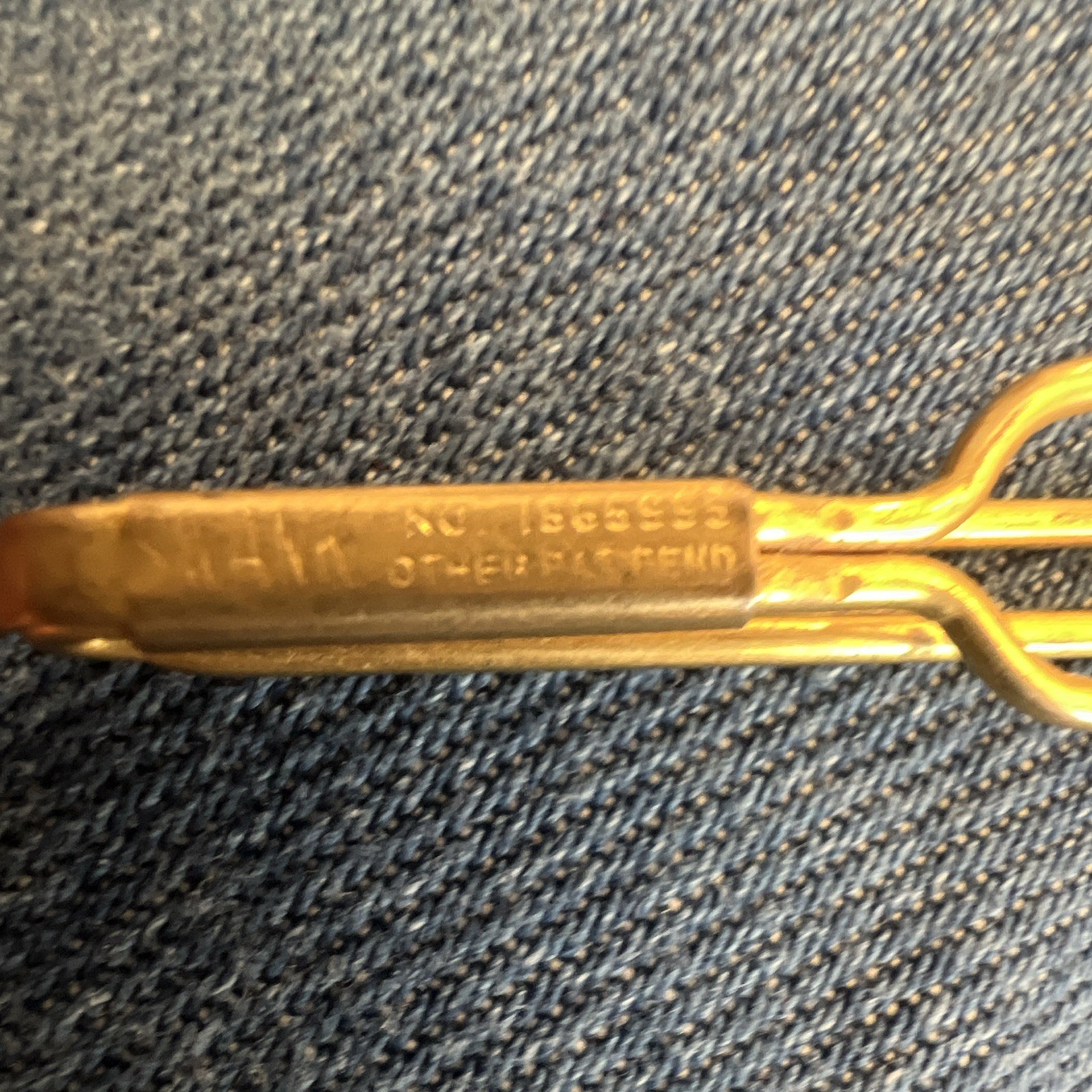 Swank Men’s Signed Gold Tone Tie Bar/Clip, Gold Color, No Stone