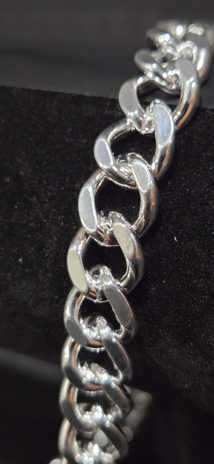 .925 Sterling Silver Cuban Link Chain Necklace 20” 10mm wide w/ Box Clasp