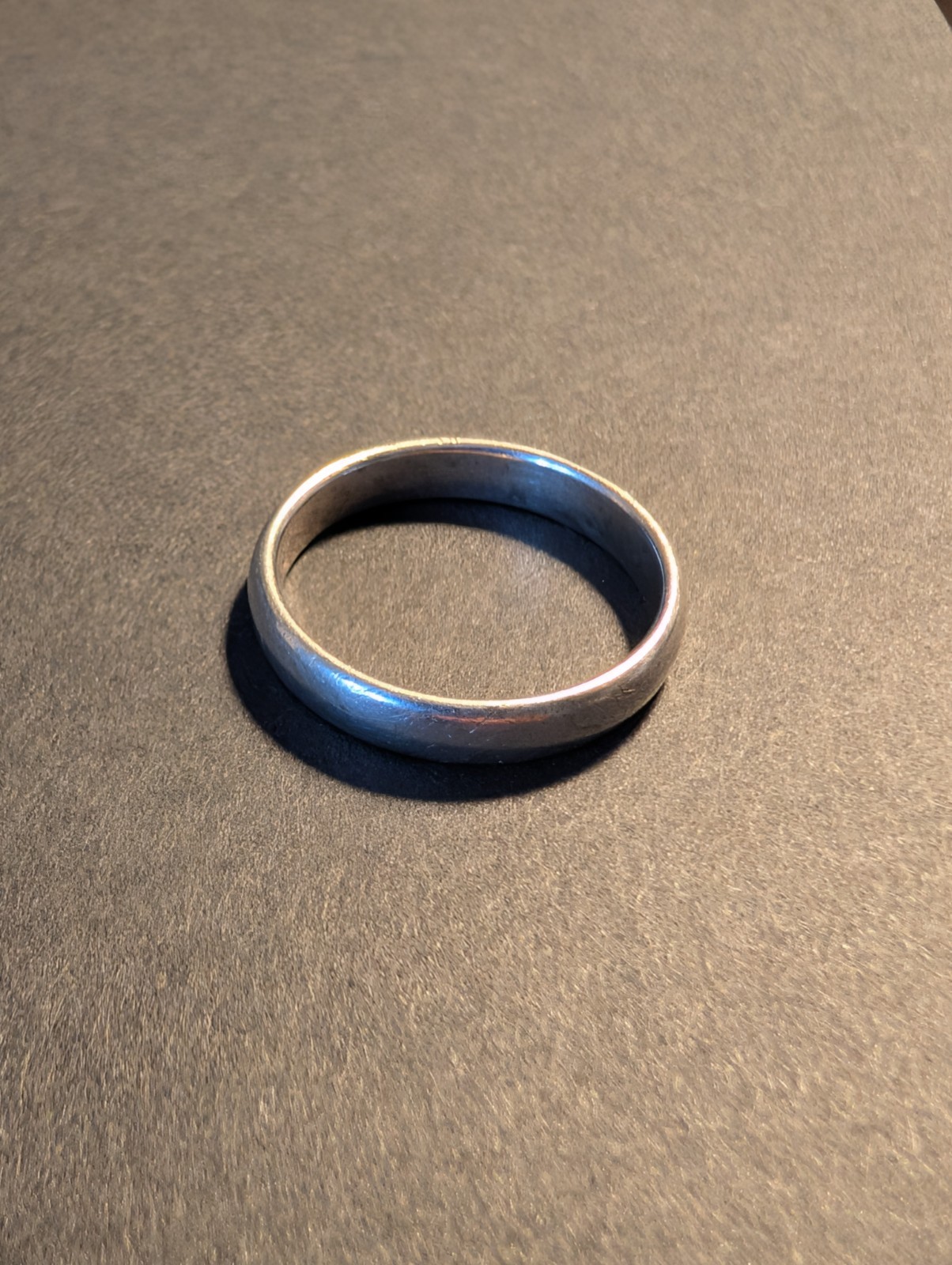 James Avery JA 925 Sterling Silver Smooth Band Ring Size 8 – 0.1 oz