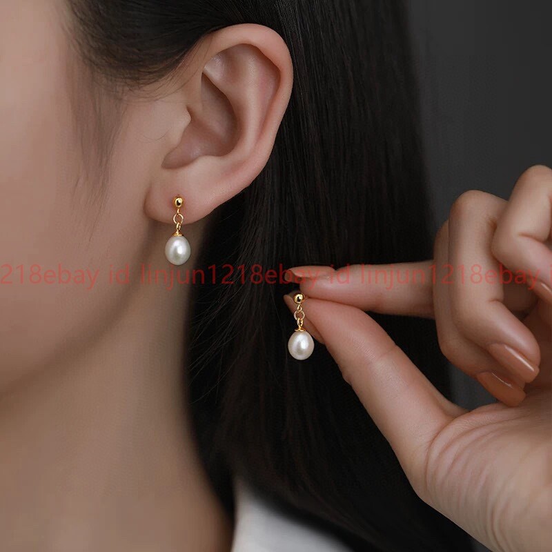 AAA Pretty White Natural 8-9MM Freshwater Cultured Pearl Gold Dangle Earrings