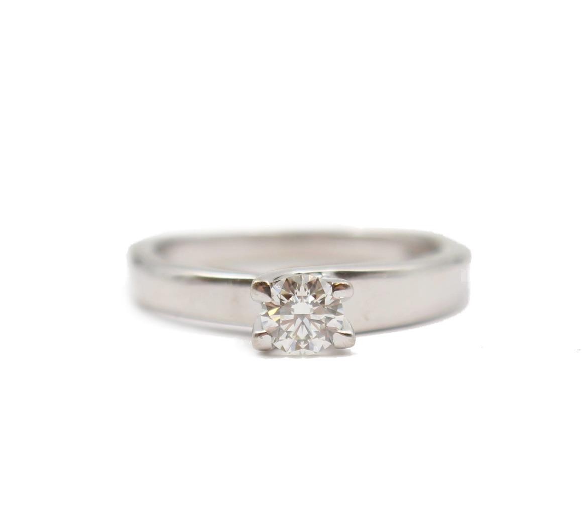 14 Karat White Gold Ladies 0.25 Carat Diamond Ring Size 5