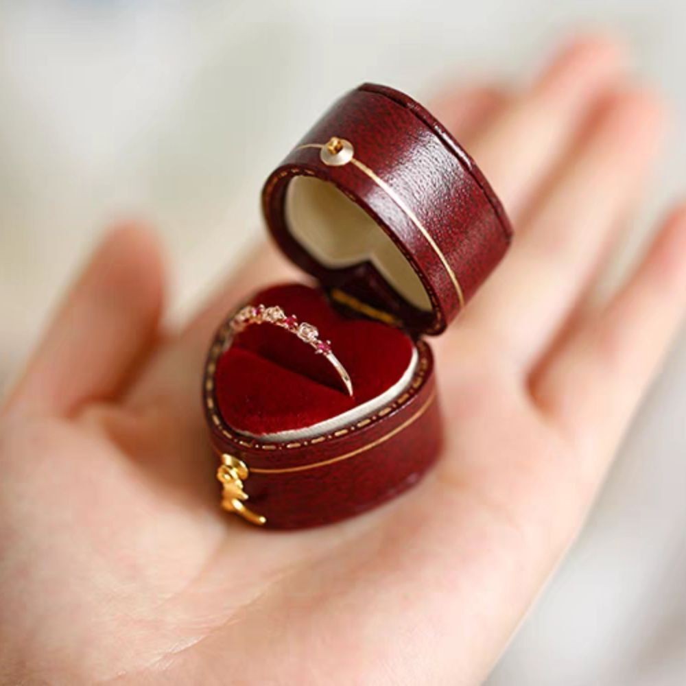 Luxury Vintage Leather Ring Boxes Engagement Wedding Ring Box Jewellery Case