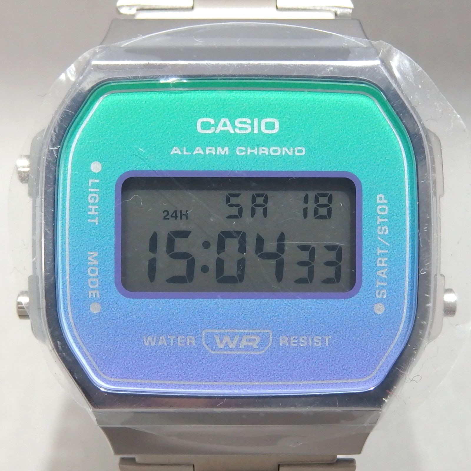 CASIO VINTAGE A168WER 2ADF A168WE Bi Color Dial Gradient Silver Digital Wristwat