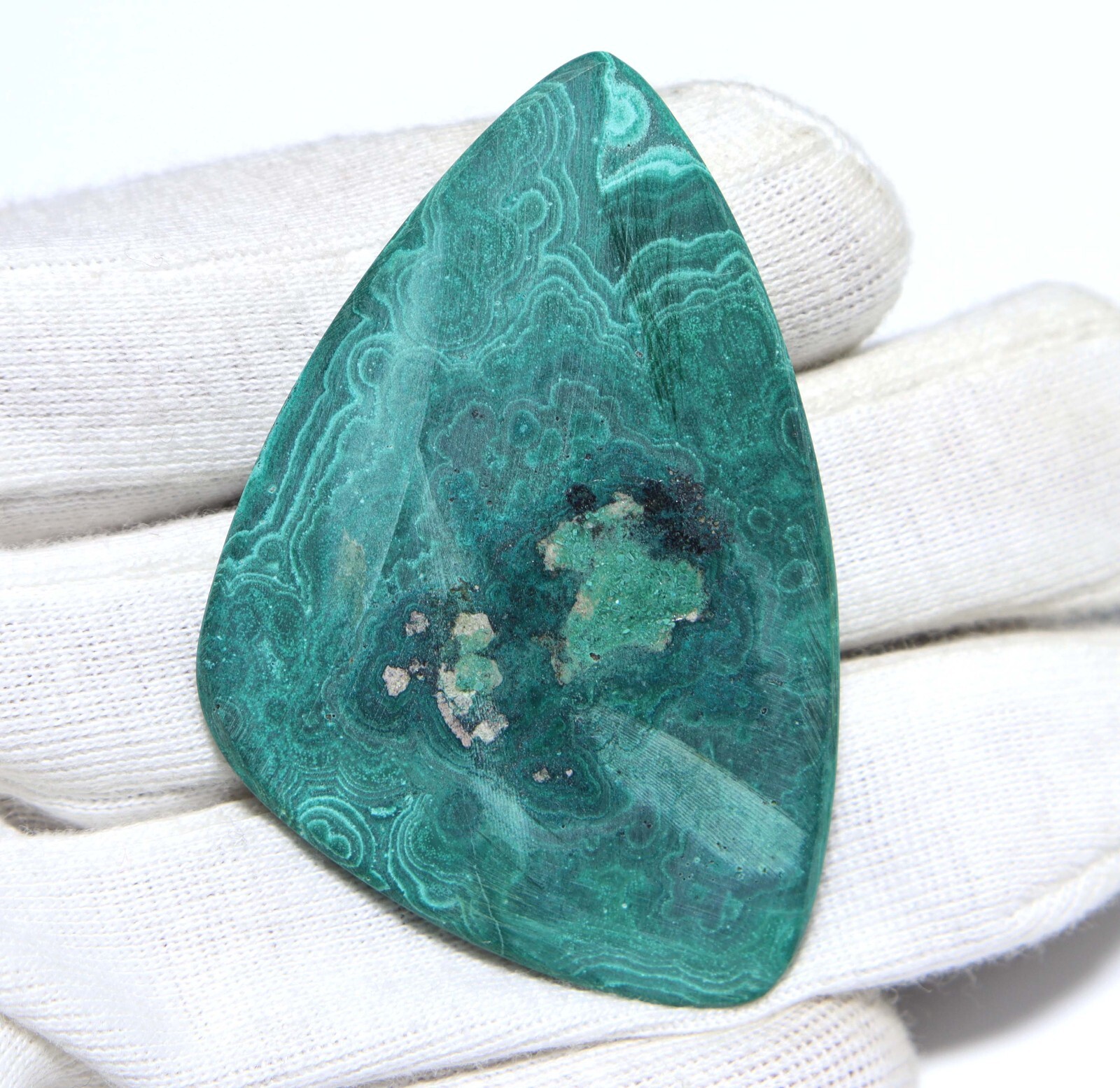 ++++ Malachite Smooth Cabochon Gemstone Natural Malachite Making Pendant 135.Cts