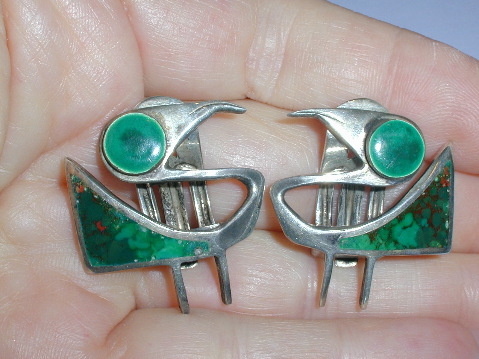RARE-GRAZIELLA LAFFI PERU STERLING ABSTRACT BIRD GREEN ENAMEL CLIP-ON EARRINGS!