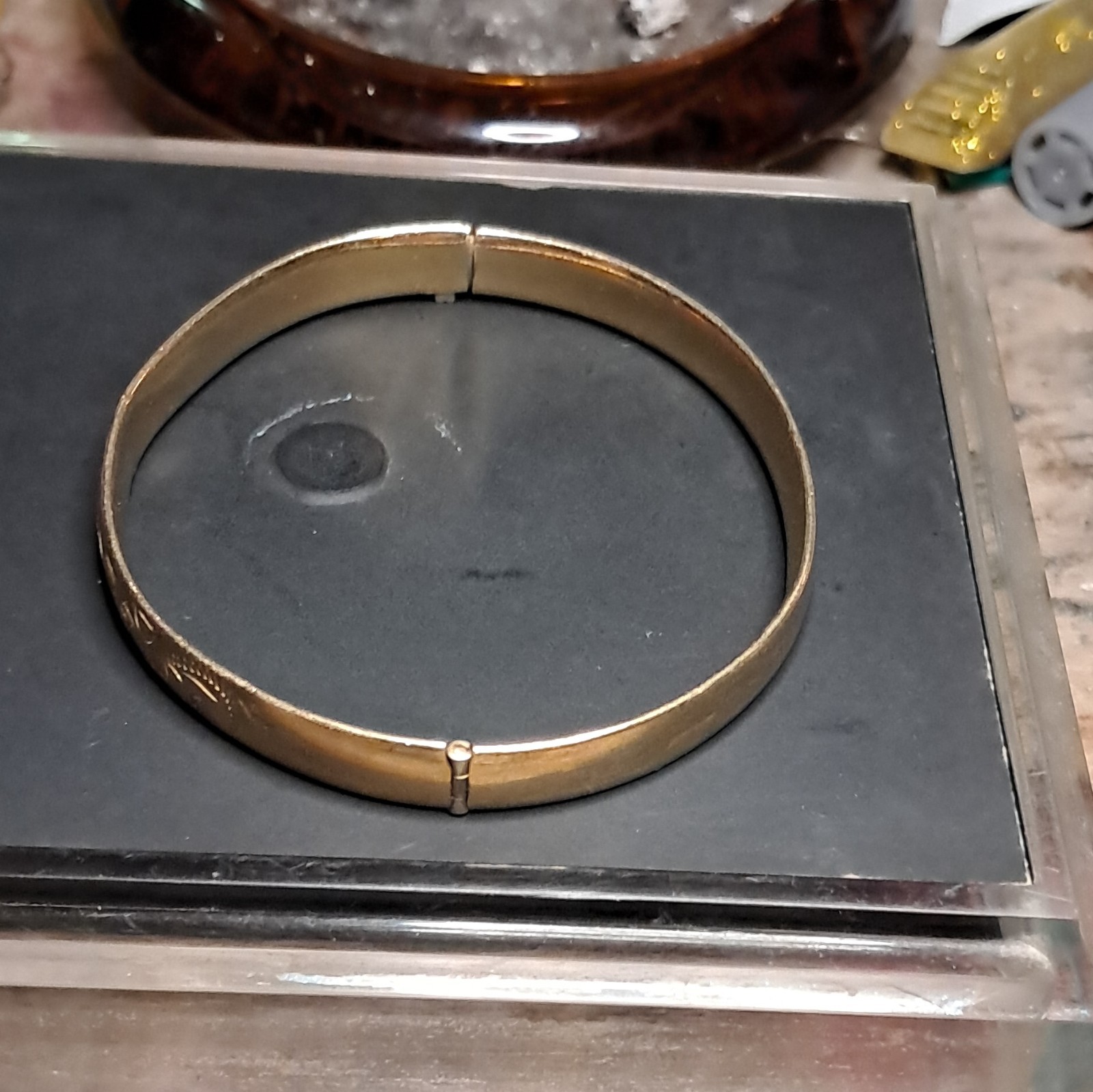 Vintage Marathon 14k Yellow Gold Hinged Bangle Bracelet Signed, No Stone