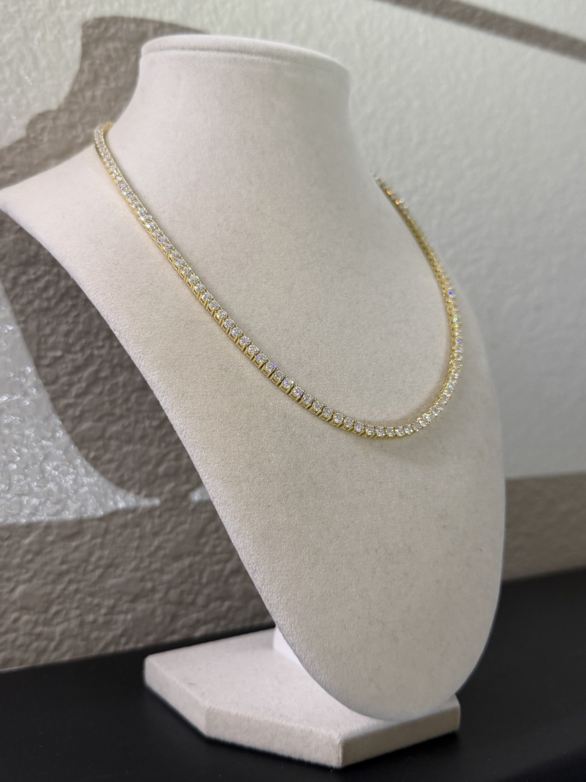18 inch 3mm – Gold Over 925 Sterling Silver Moissanite Tennis Chain