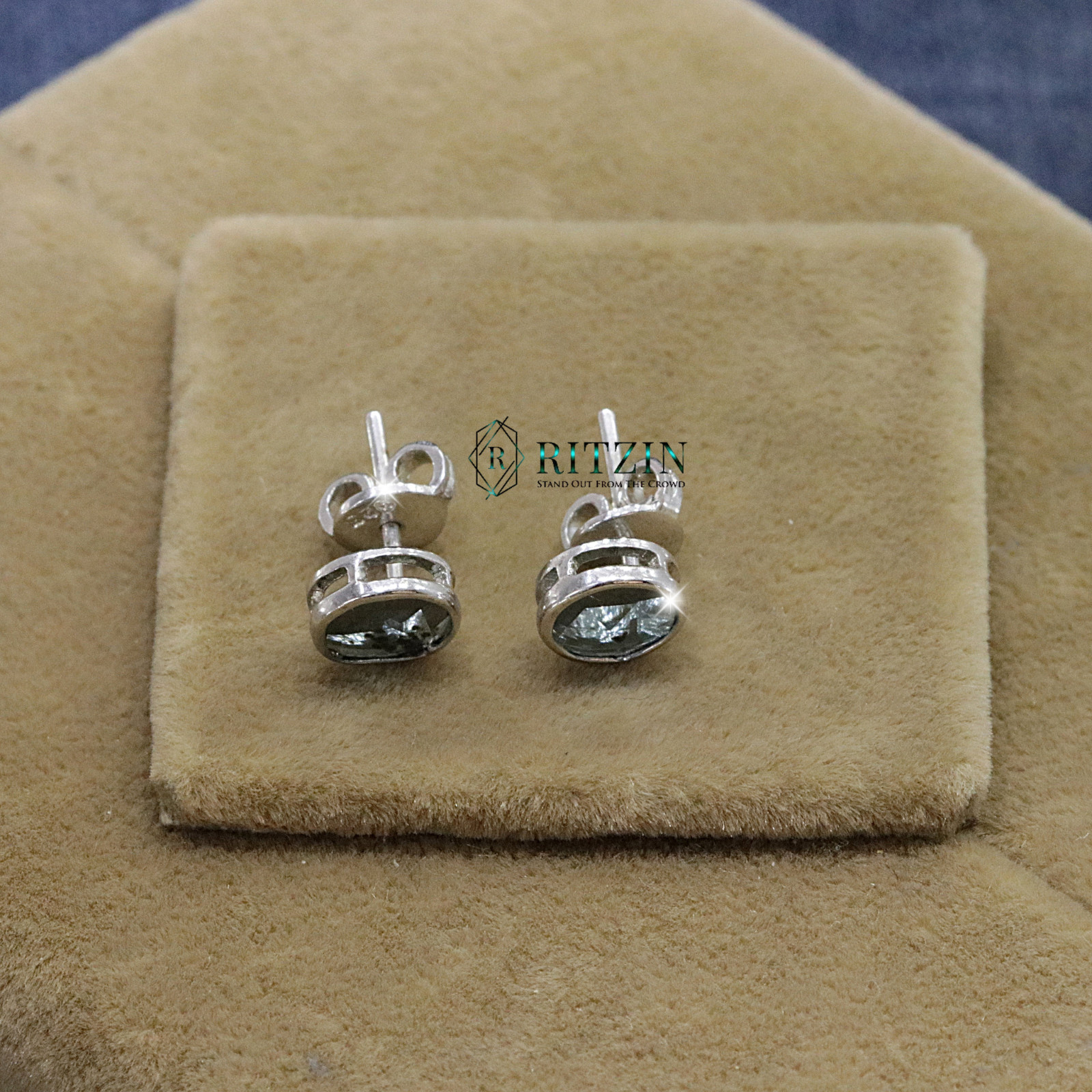 Lab Grown Diamond Blue Round Cut Stud Butterfly/Push Back Earring 925 Silver
