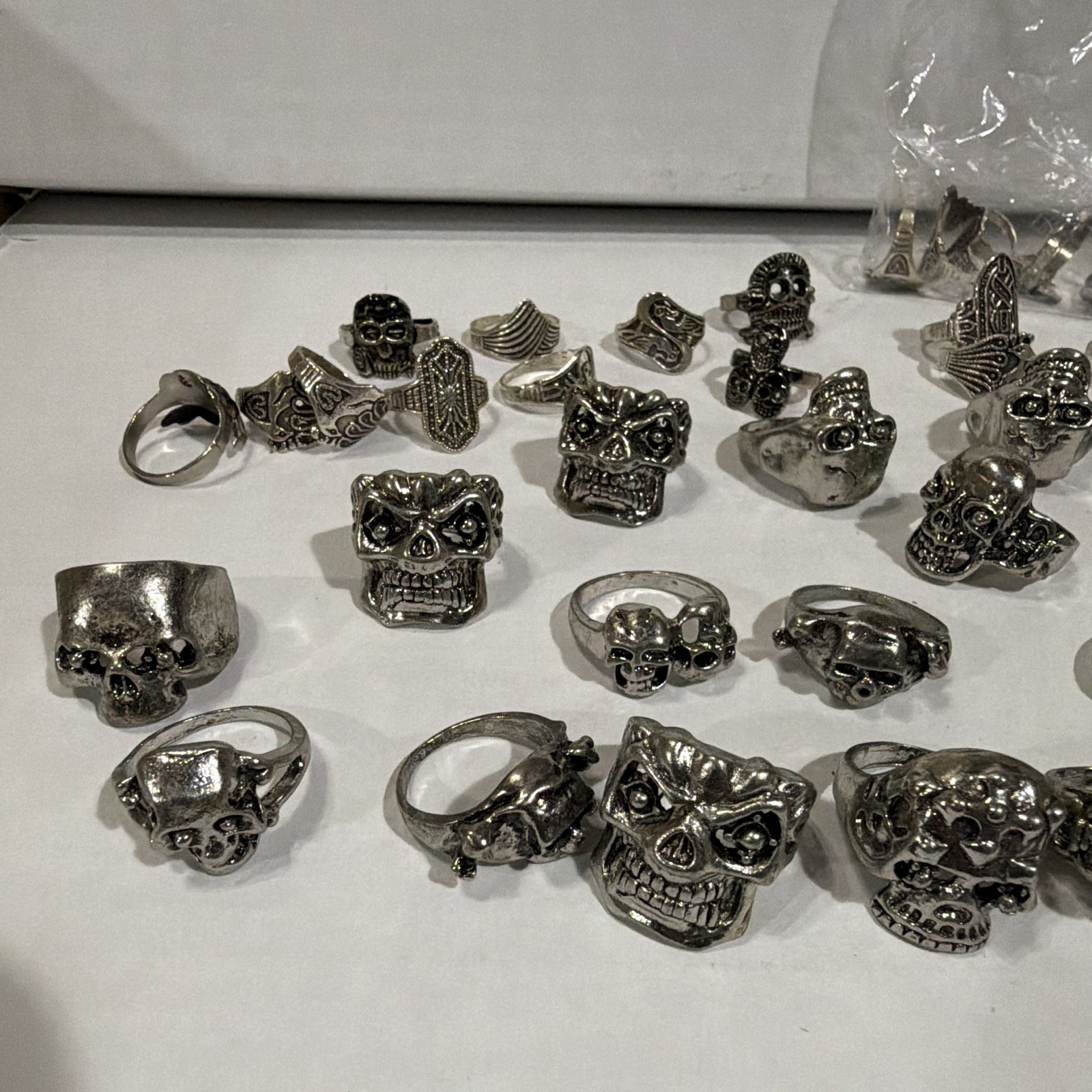 Skull Design Ring Mixed Lot, Silver Tone Metal, Unisex Adults Fashion Jewelry