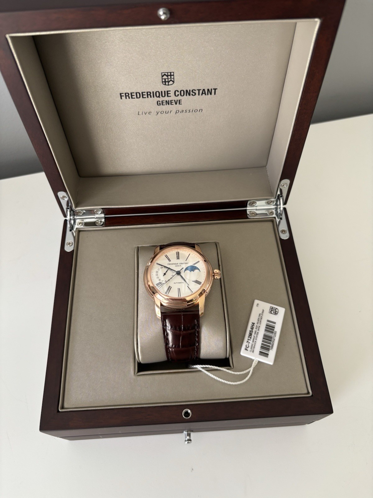 Frédérique Constant Classic Moonphase Manufacture FC712