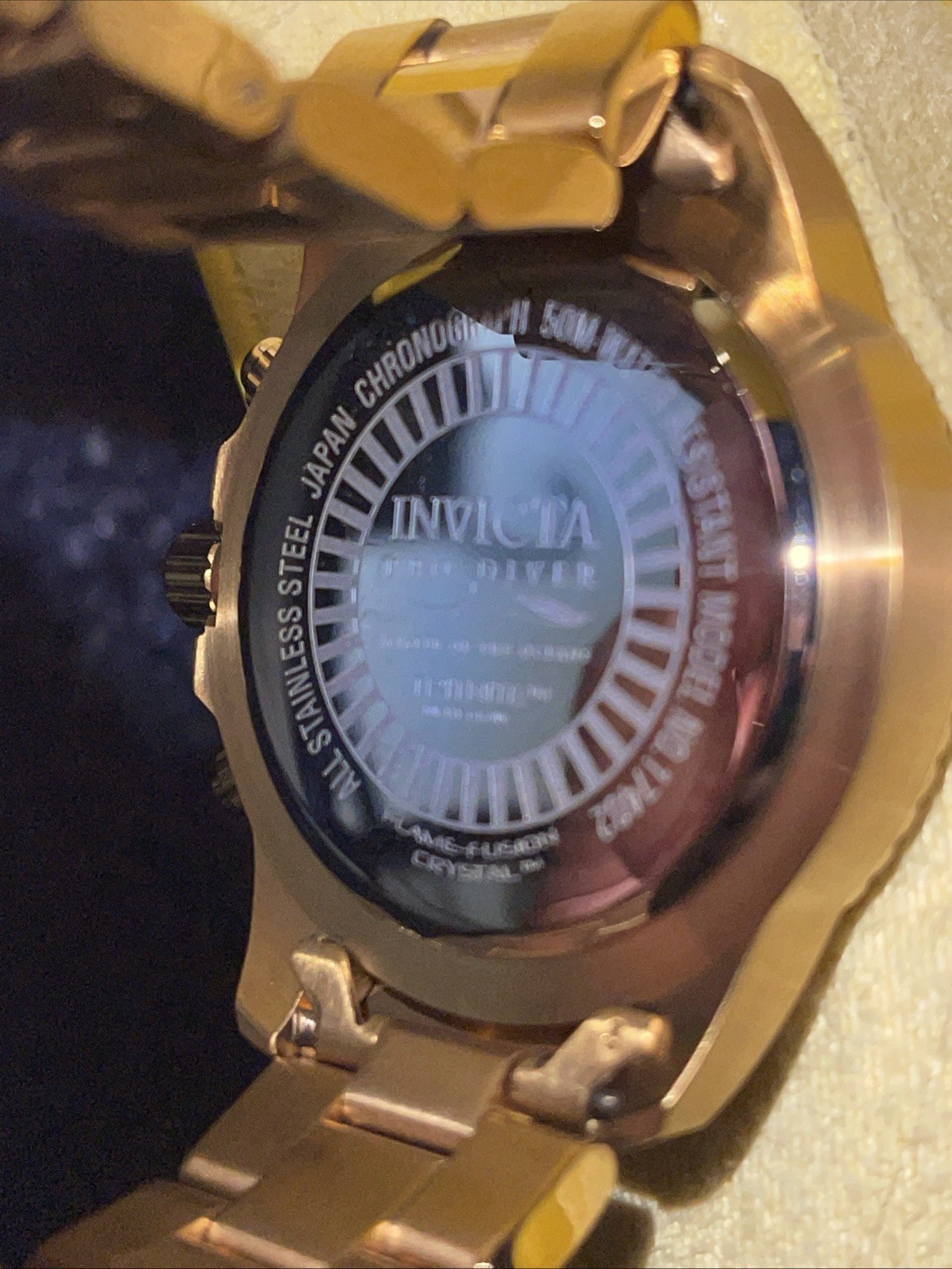 Invicta 17402 Pro Diver Stainless Steel Men’s Watch – Gold/Blue Dial
