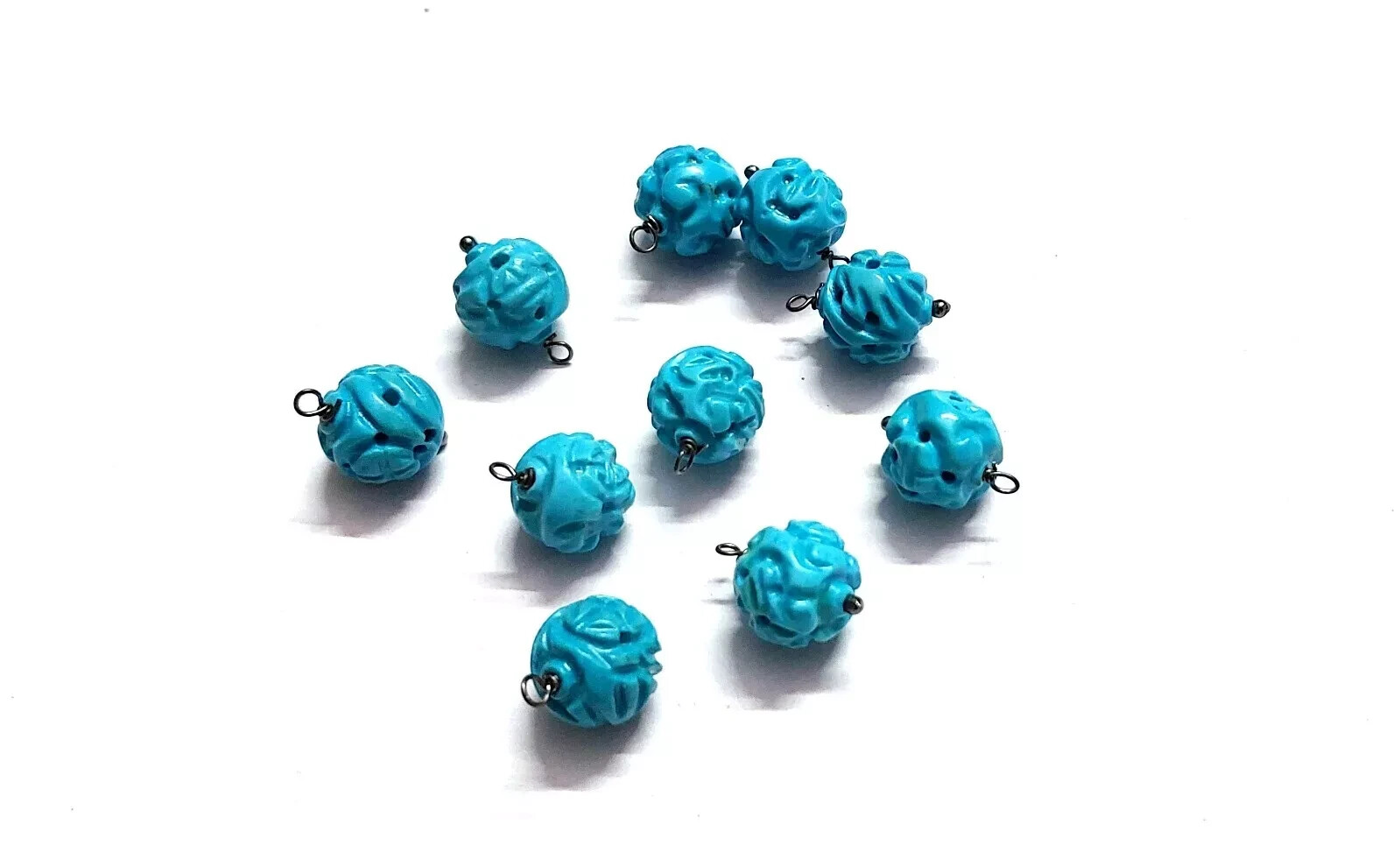 Sleeping Beauty Turquoise Round Carving Smooth 10-11mm Beads Black Wire 10 Pecs