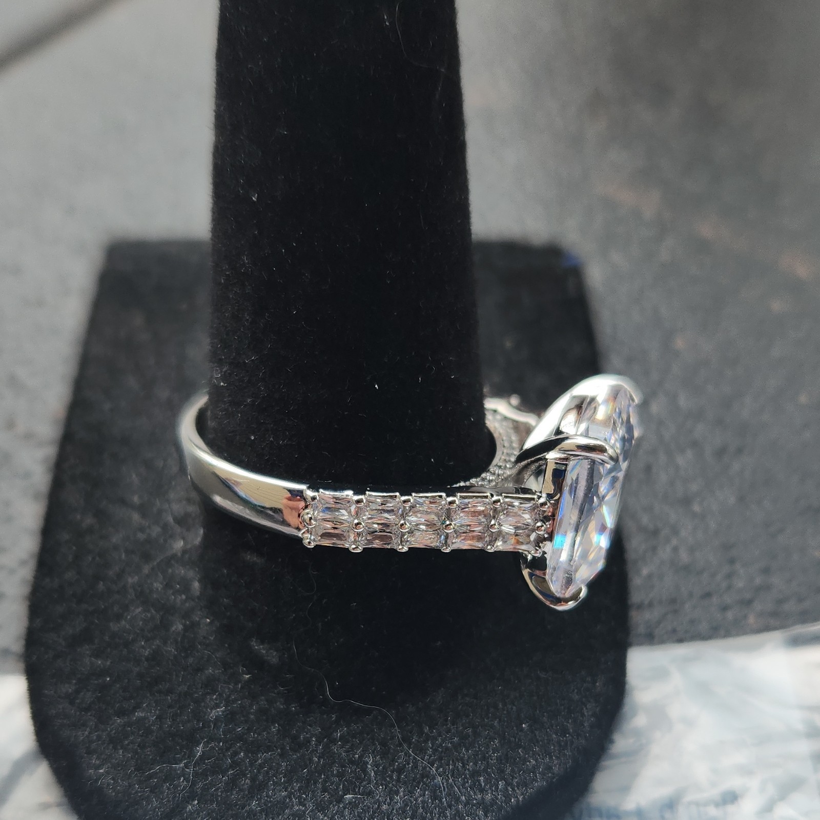 Bomb Party “Right On Time” Cocktail Ring Rhodium Plated Diamond CZ Sz 9 RG29654