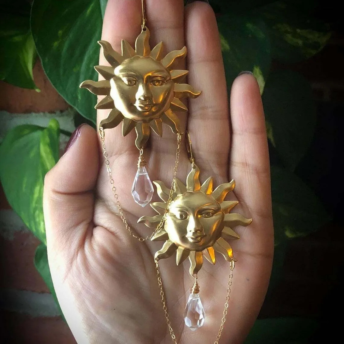 Vintage Boho Sun Earrings Dangle Drop Pendant Gold Tone Copper Style 2 Pcs