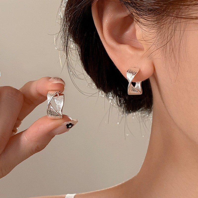 Women Classic Silver Hoop Earrings Huggie Wide Band Twist Geometric H11