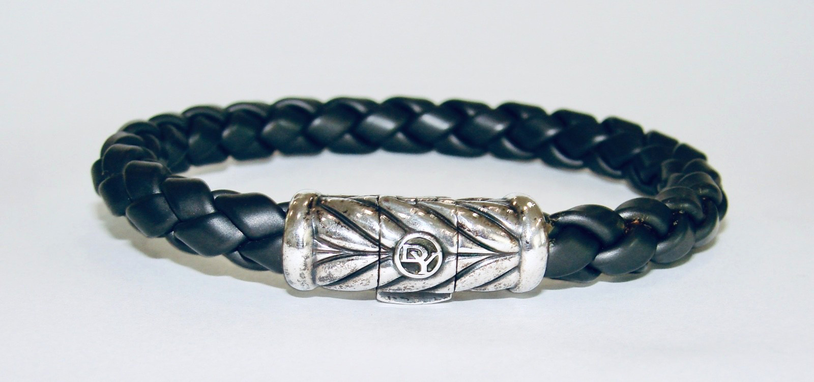 David Yurman Chevron Woven Black Rubber Bracelet 8MM 7″ STERLING SILVER BANGLE