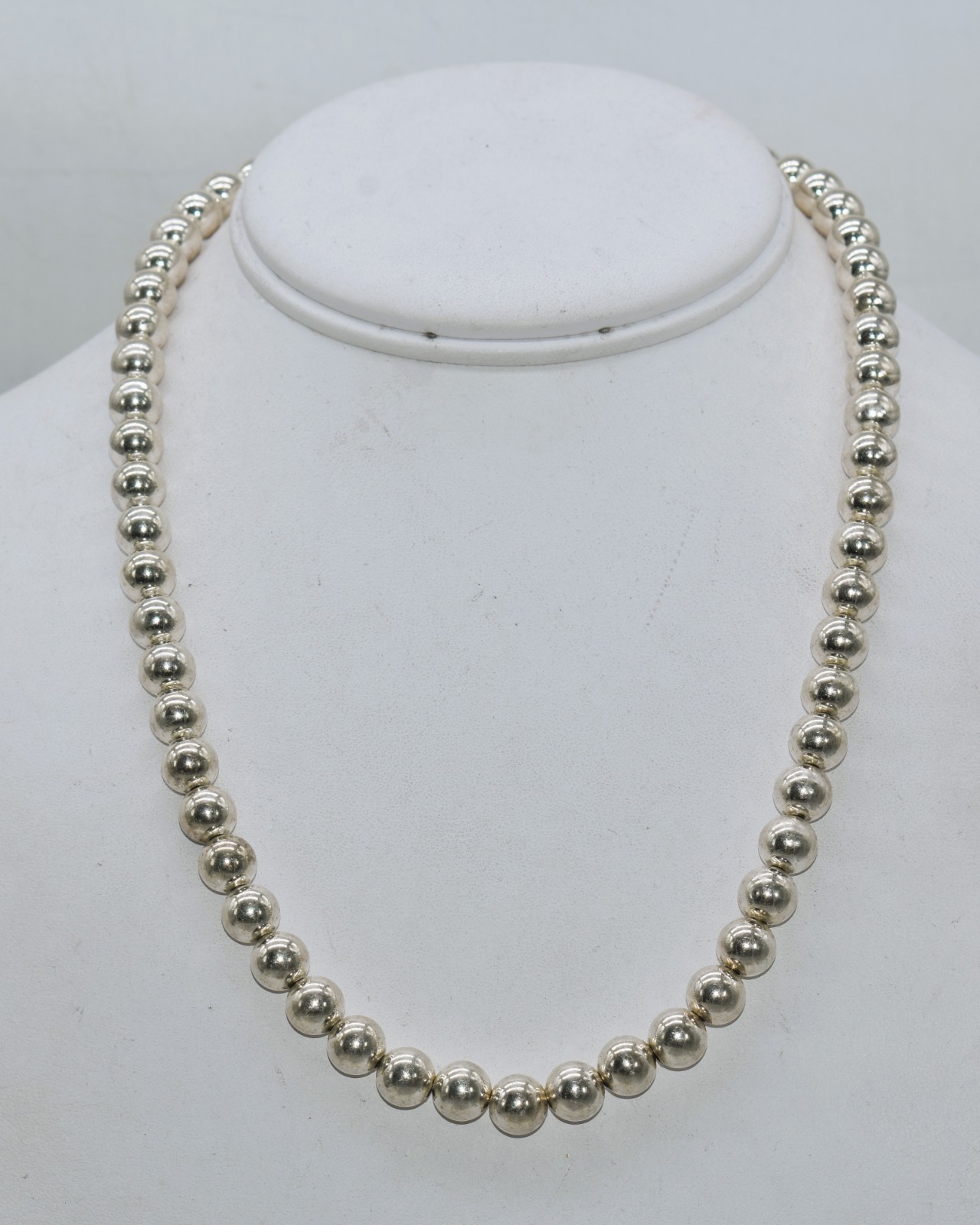 Sterling Silver Beads 7.9 mm Strand Necklace 18-3/4 inch 24.2 grams