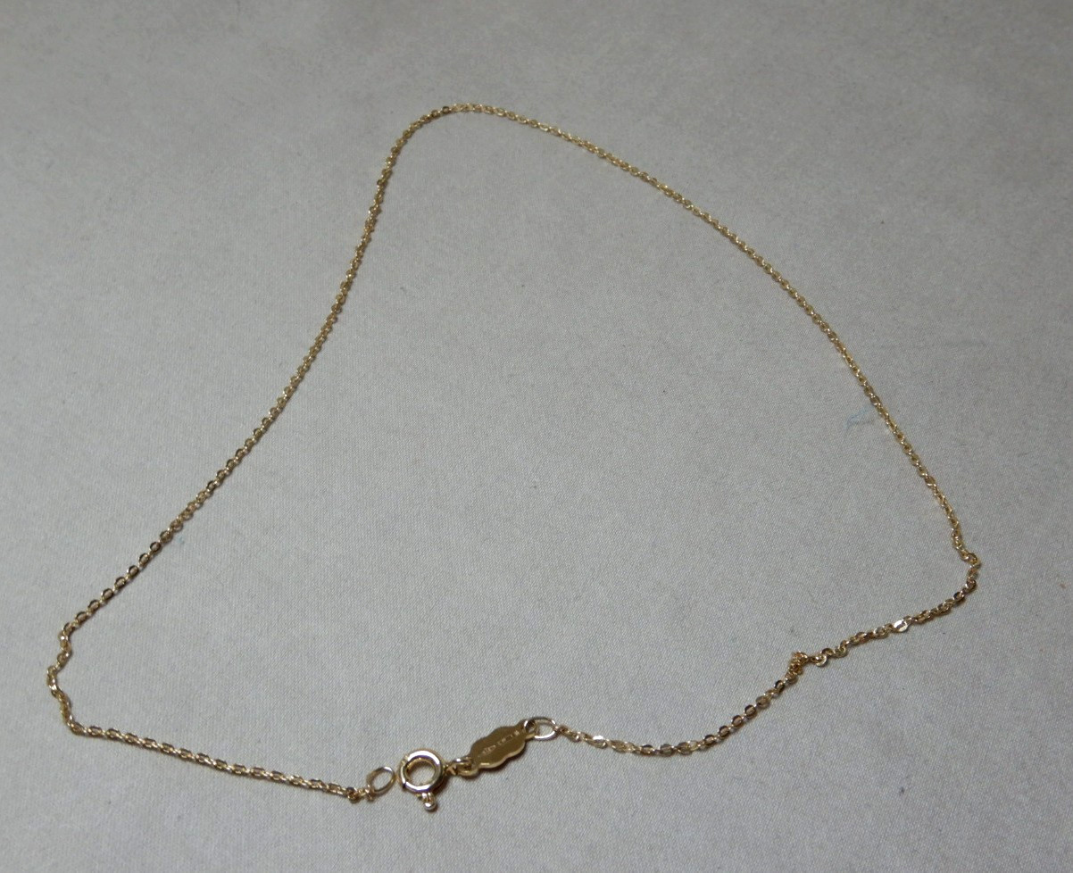 Vintage 9ct Gold Italian Chain Necklace by UNO A ERRE 4238