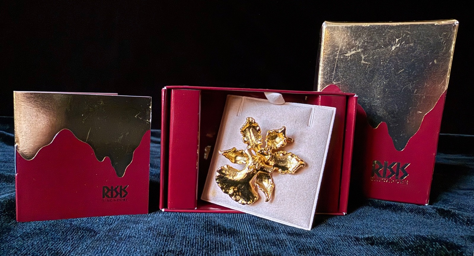 FINAL PRICE Risis Singapore National Flower Pin + Booklet Encapsulated 999 Gold