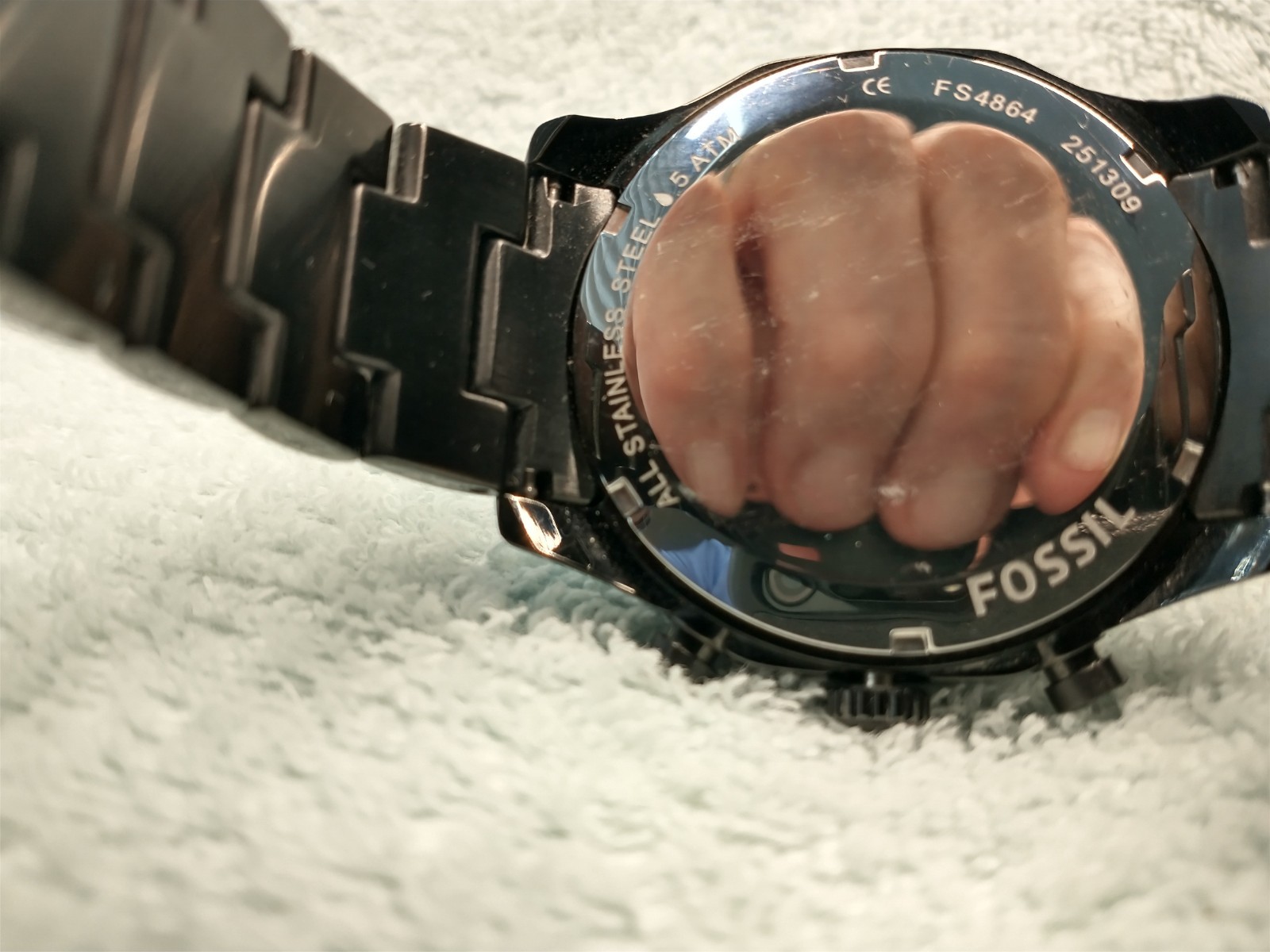 FOSSIL ITB “FOREMAN: All “ION-PLATED BLACK /BLACK S/S CHRONO BRACELET WATCH