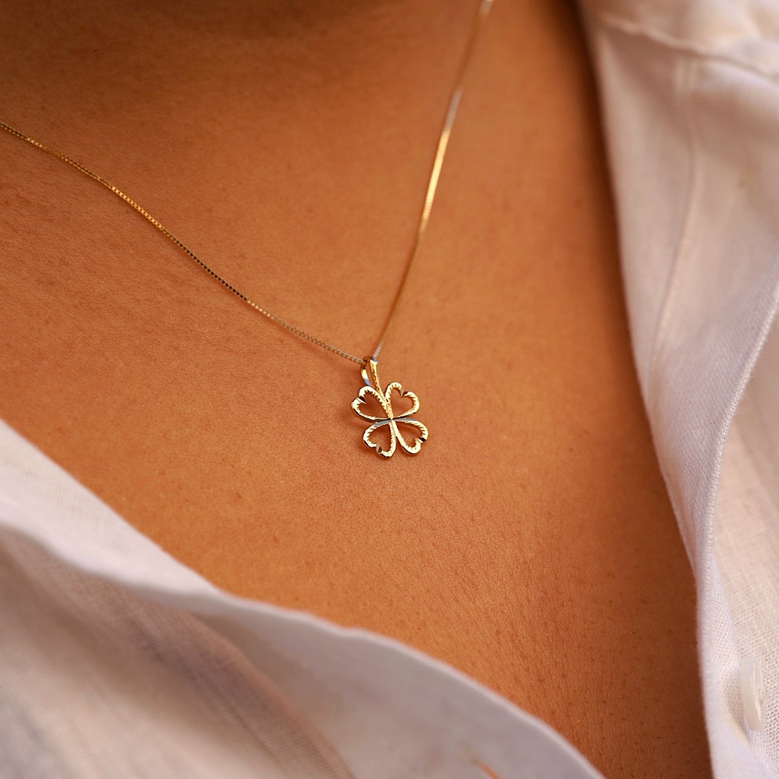 14K Yellow Gold Heart Clover Pendant – Lucky Charm – Real Solid Gold