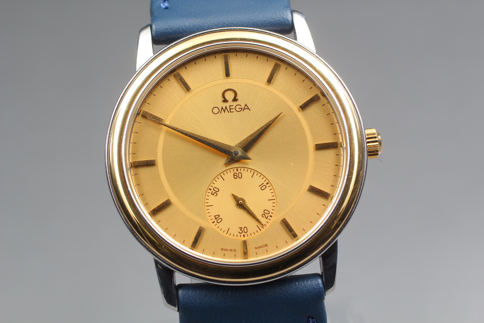 [Near MINT] Omega Small Seconds Cal.651 Manual Winding Men’s Watch From JAPAN