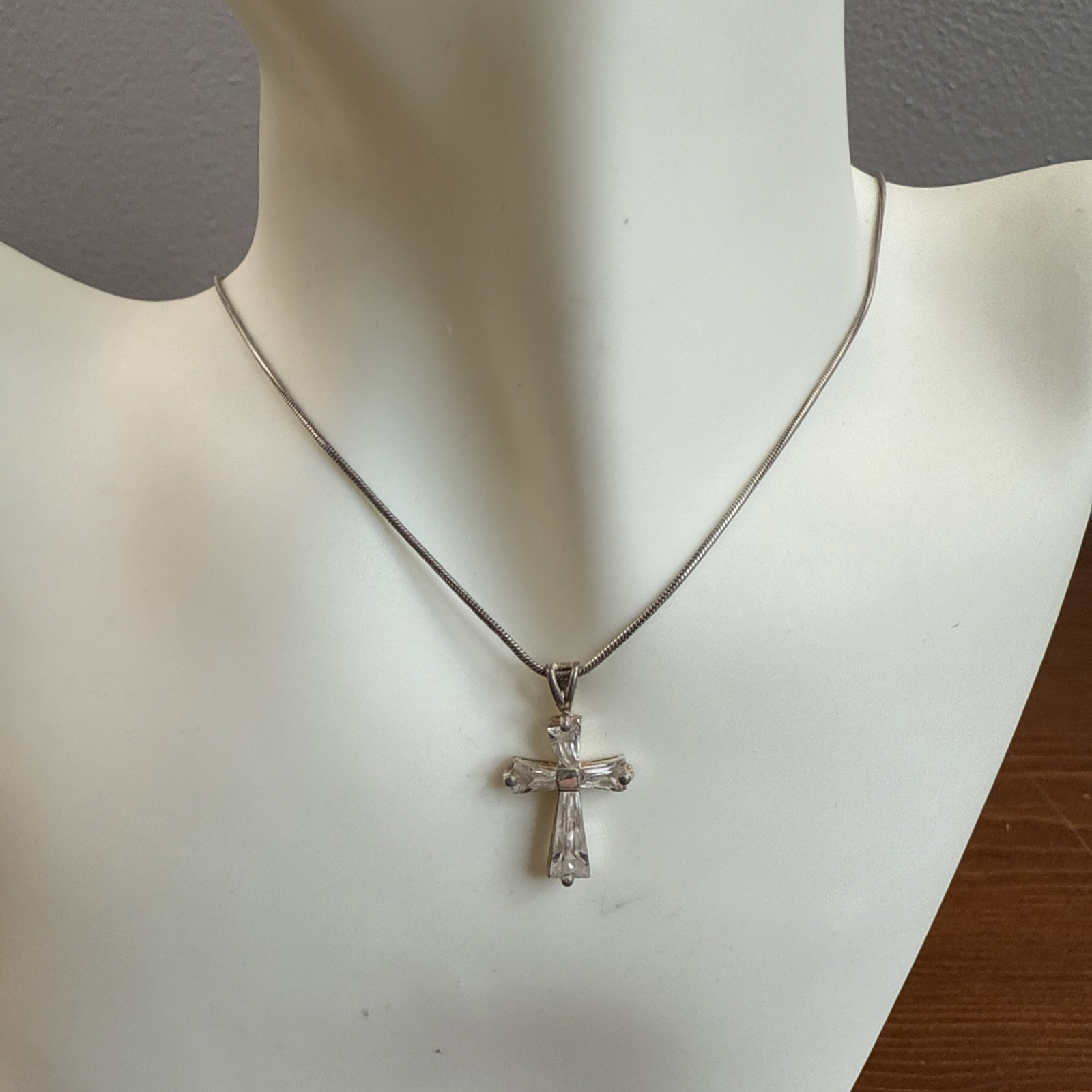STERLING SILVER & Crystal Cross Pendant 1” w/ 1mm Width 16″ Chain