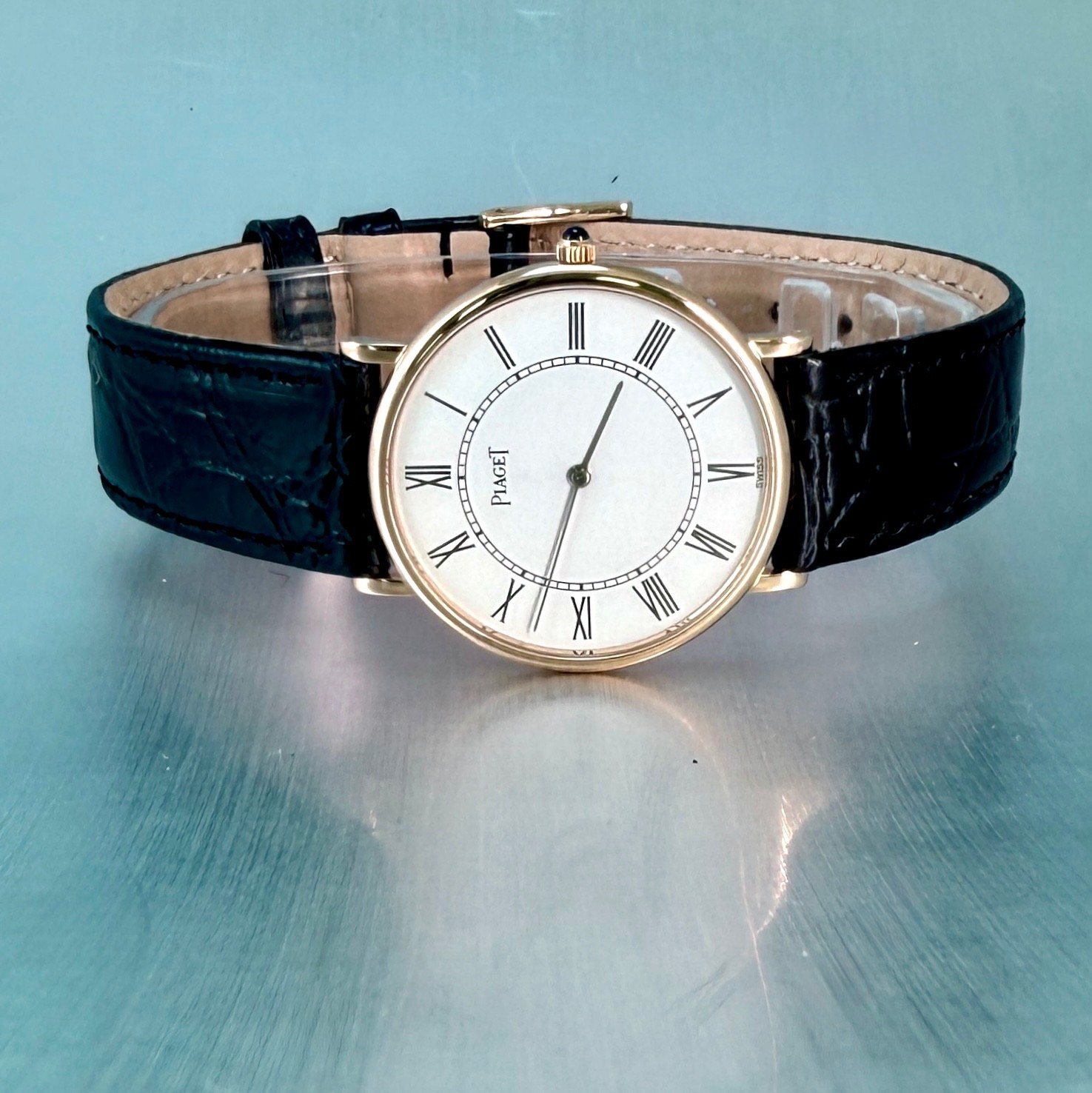 Piaget Ref. 9025 18K Y/G Manual 30mm