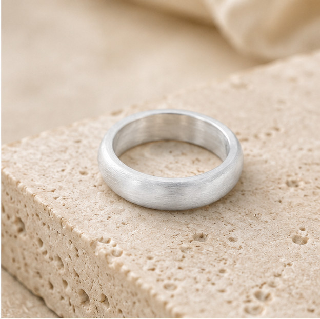 Handcrafted 999 Fine Silver Ring • Comfort Fit Band width 4mm • Engravable