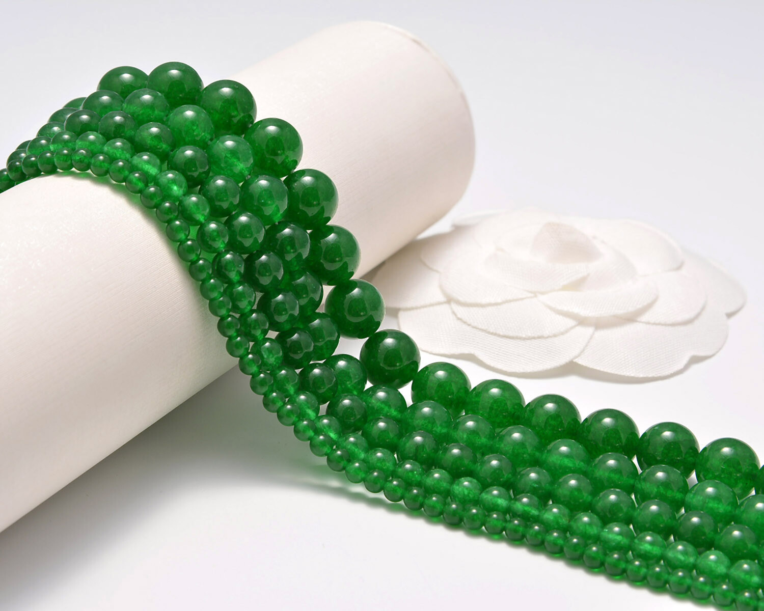 Natural Malay Green Jade Smooth Round Loose Beads 15″ 4mm 6mm 8mm 10mm 12mm