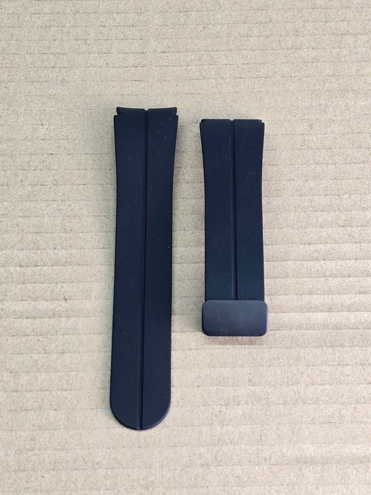 OEM Magnetic D-Buckle Sport Band Strap For Samsung Galaxy Watch5 Pro – Black