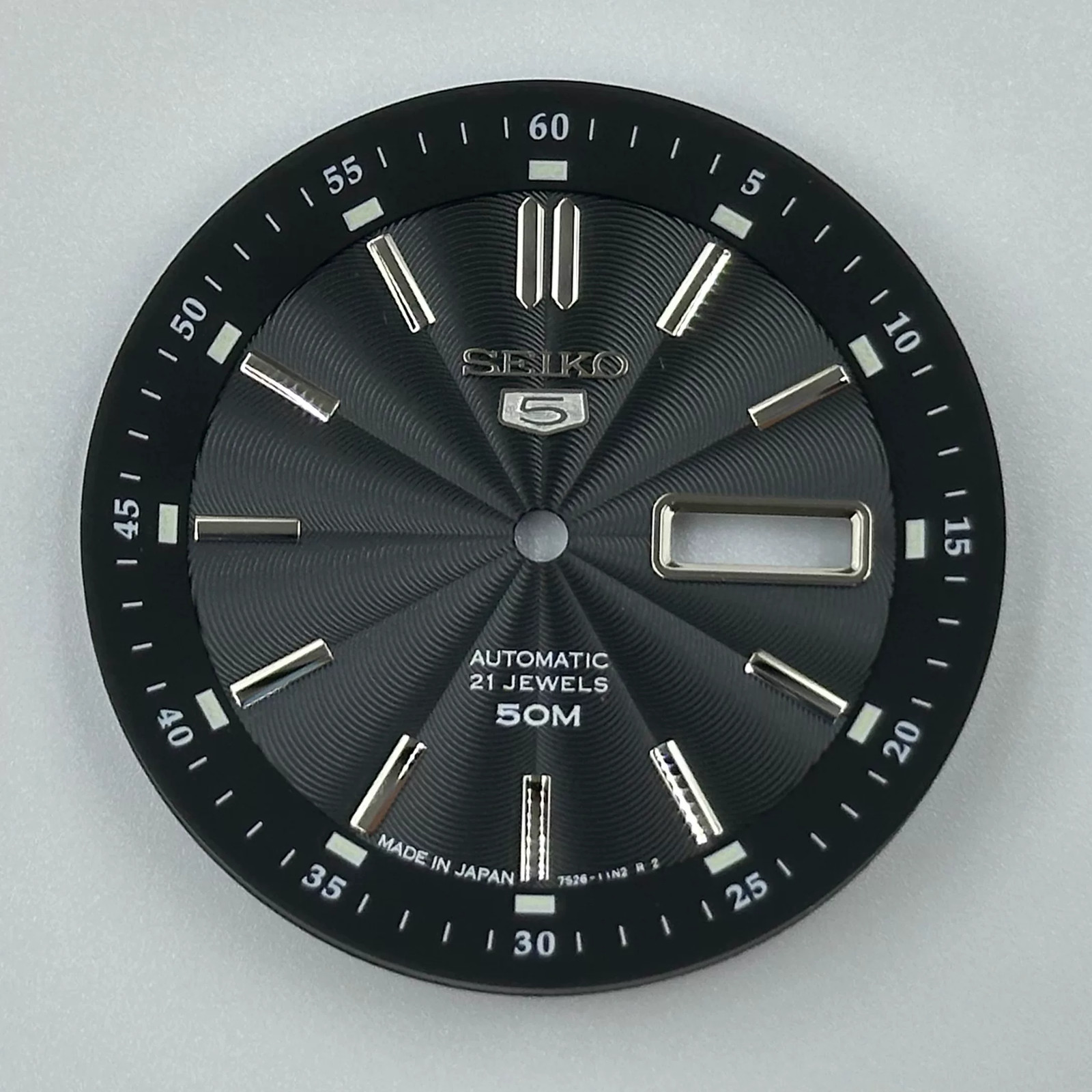 35.5mm Sun Pattern Watch Dial Green Lume Dual Calendar for NH35 Nh36 Movement