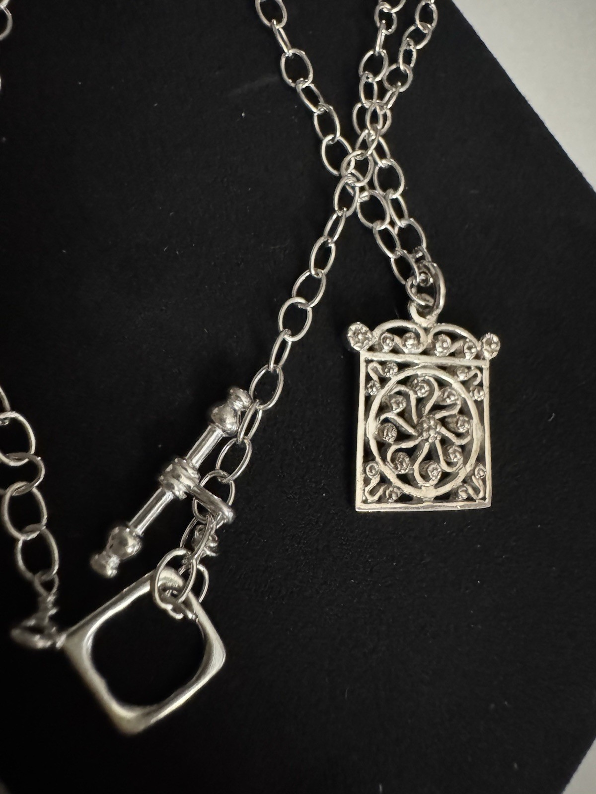 Gorgeous Sterling Chain Link Square Pendant Filigree Necklace Toggle Closure