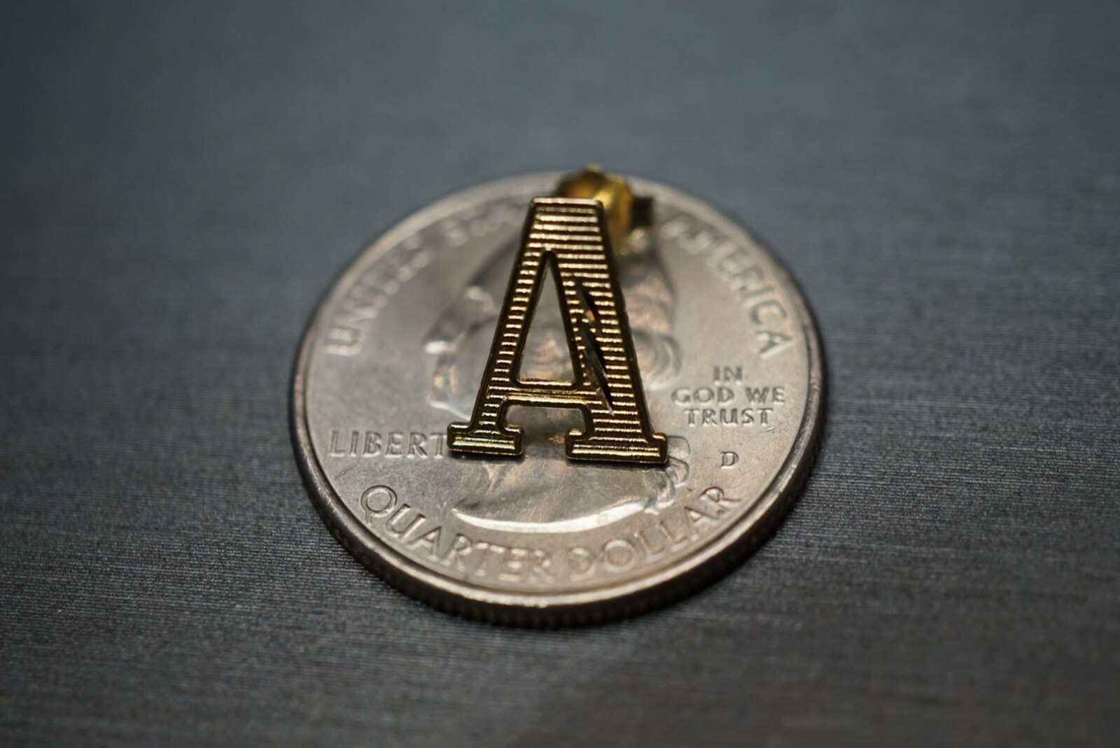 10K Solid Yellow Gold 0.45″ Diamond Cut Initial Alphabet A To Z Stud Earrings.