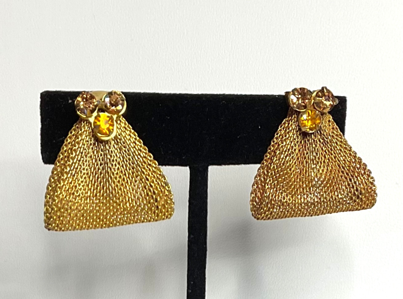 VTG. Signed ROBERT Amber-Tone MESH CLIP EARRINGS, NONE LIKE THESE! ELEGANT!