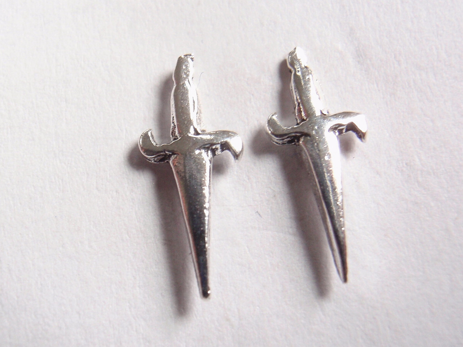 Knife 925 Sterling Silver Stud Earrings knives
