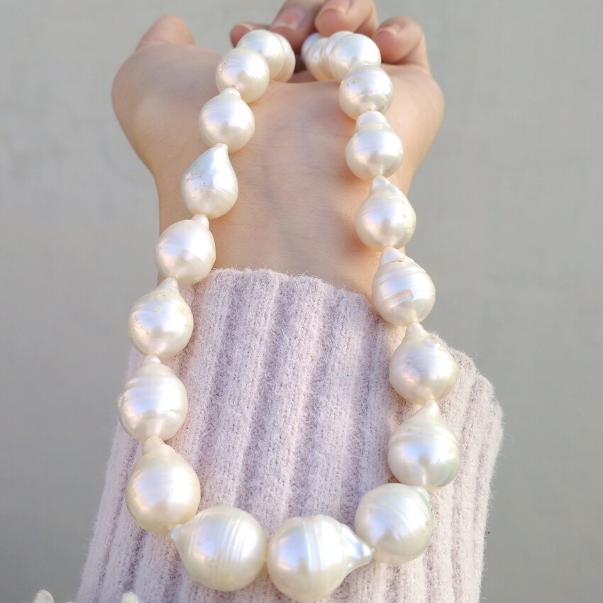 Rare Huge 12x15mm South Sea Baroque White Pearl Necklace 14k Gold Clasp