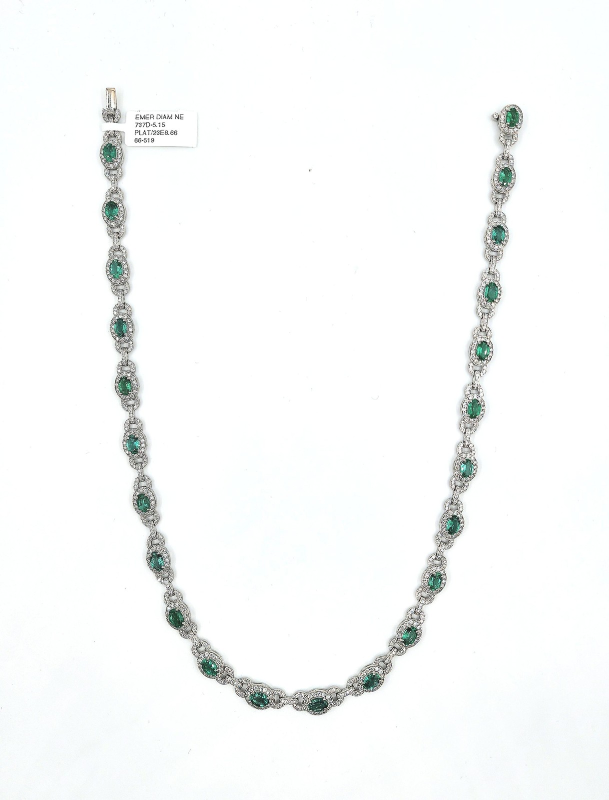 13.81 ct Natural Emerald Diamond Necklace