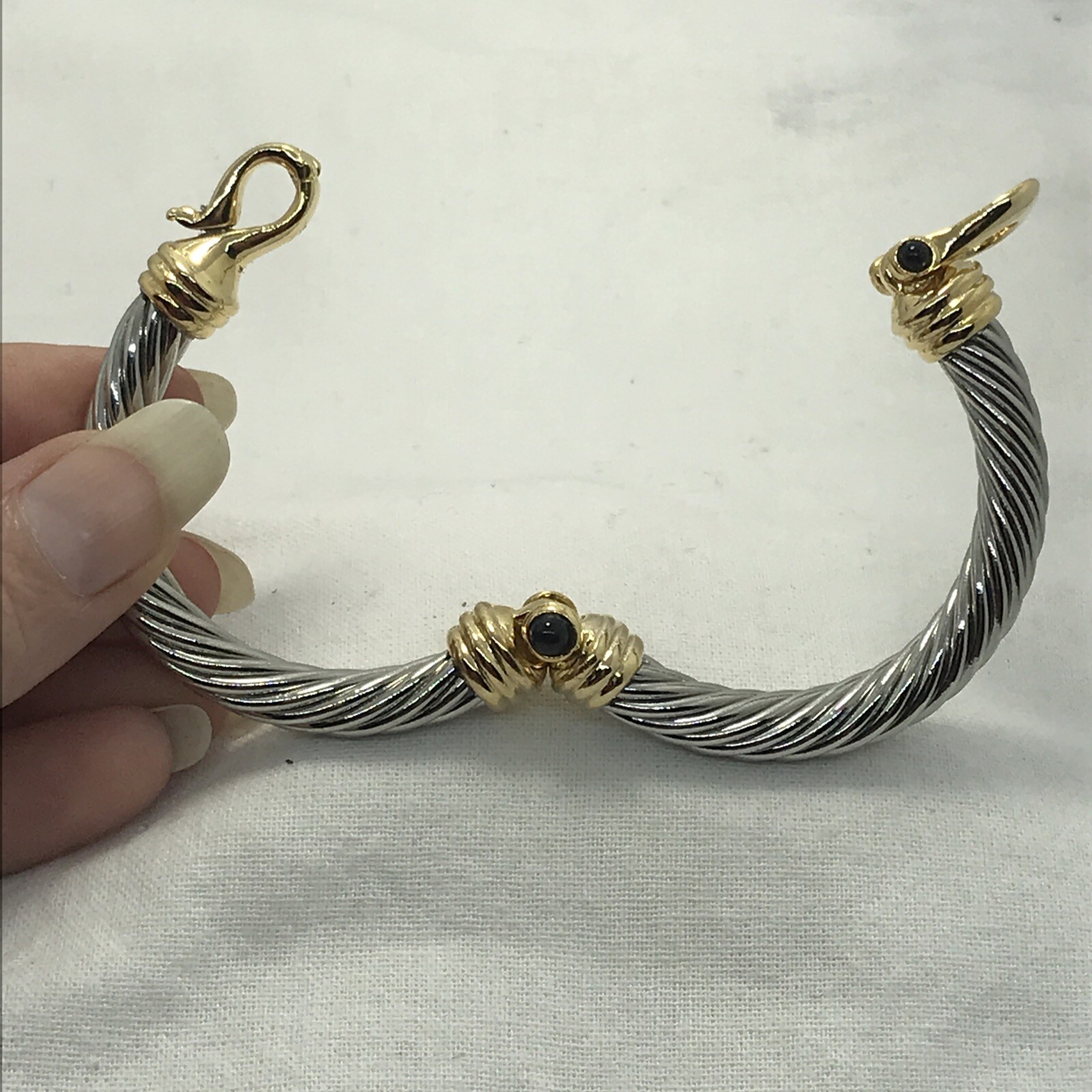 VTG Twisted Cable Renaissance Revival Black Cabochon’s Buckel Design Bracelet