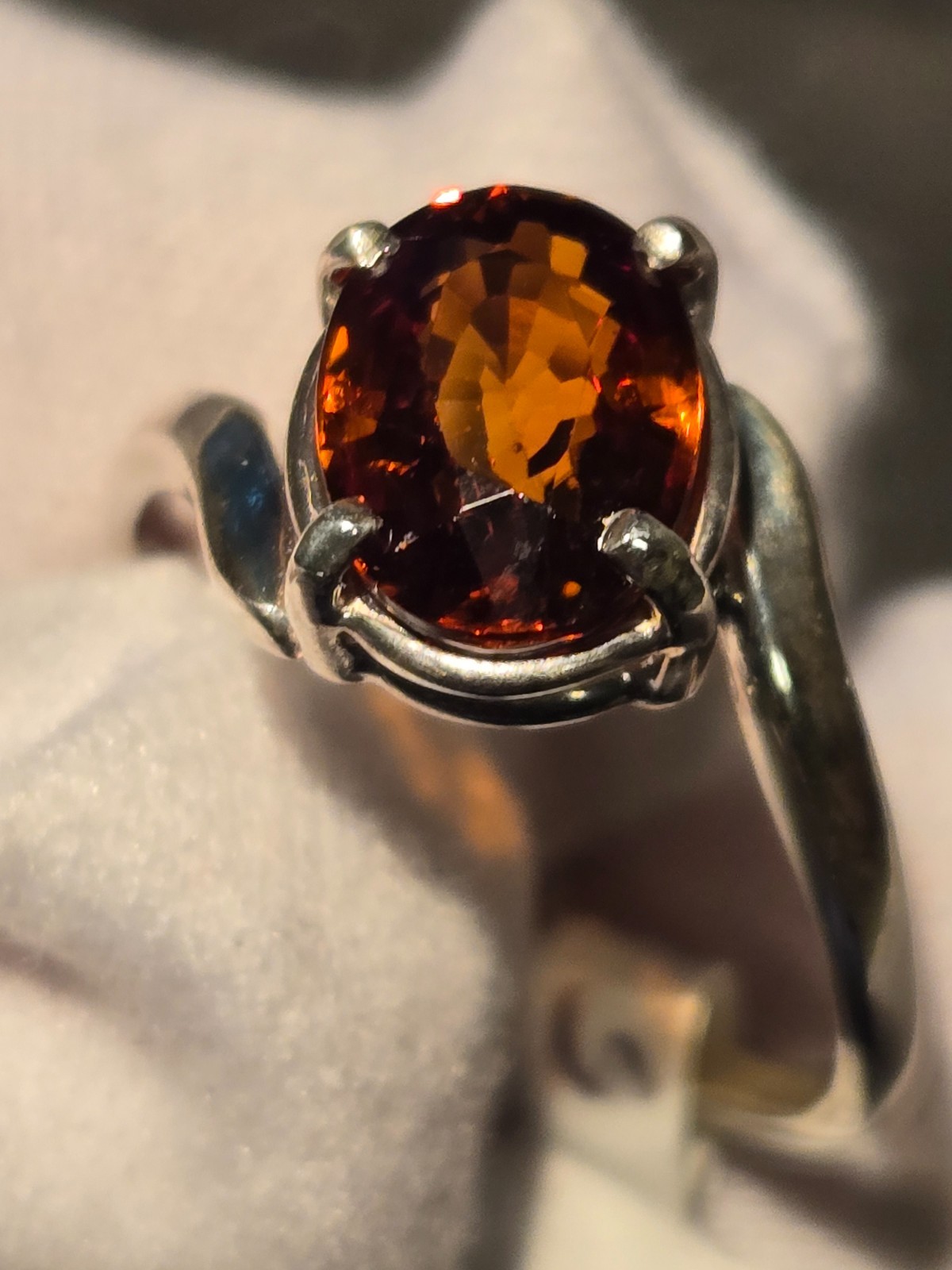 FINE IMPERIAL ZIRCON STERLING SILVER RING! 2.86CT, RICH COLOR, DEPTH, LUSTER!!