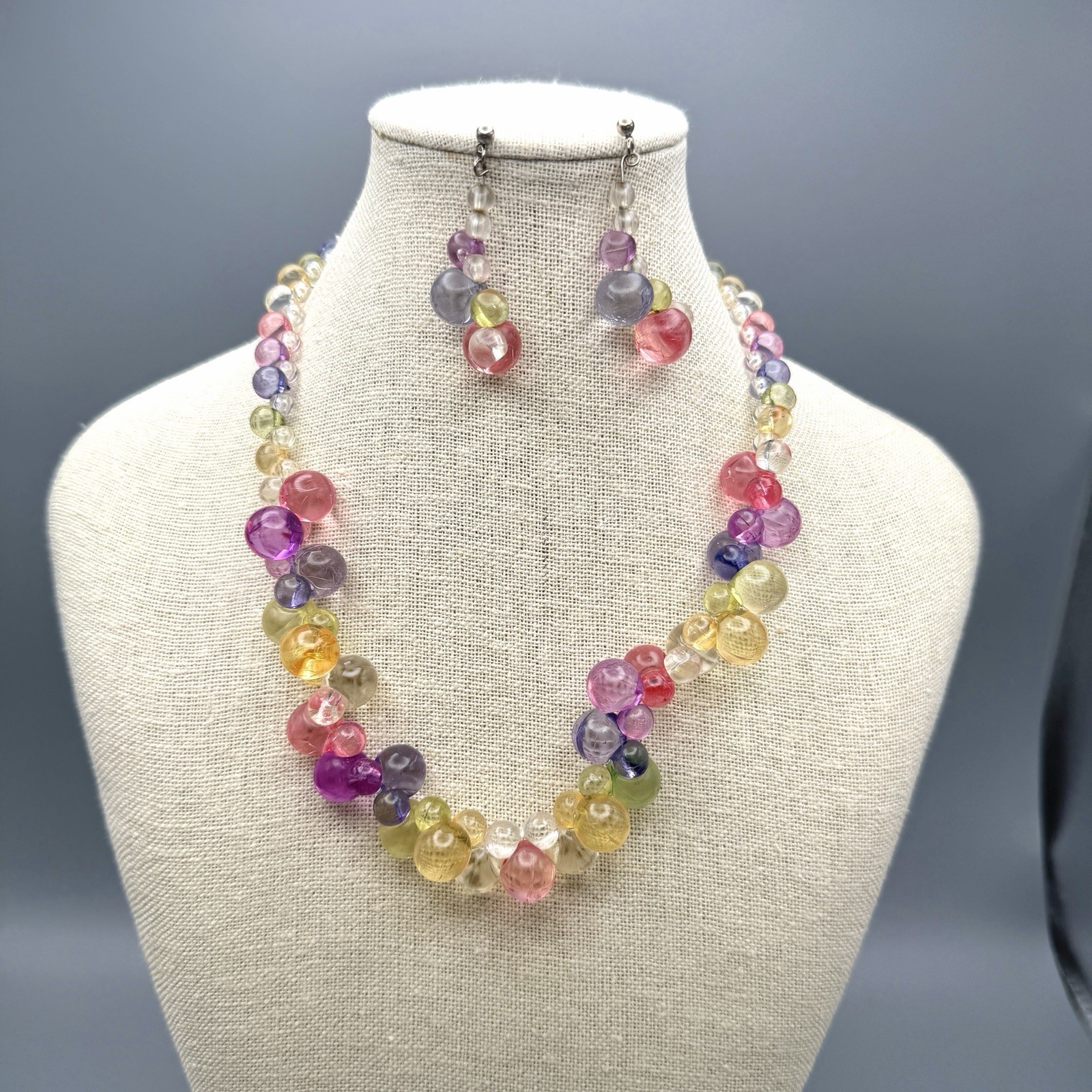 Vintage Green Purple Pink Champagne Acrylic Beaded Lucite Necklace and Earrings