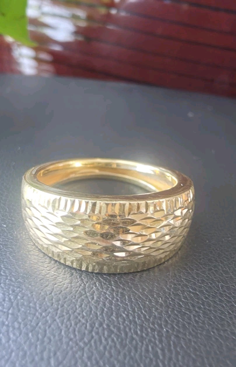 RL Italy 10k Solid Yellow Gold Textured Large Band Ring Size 9